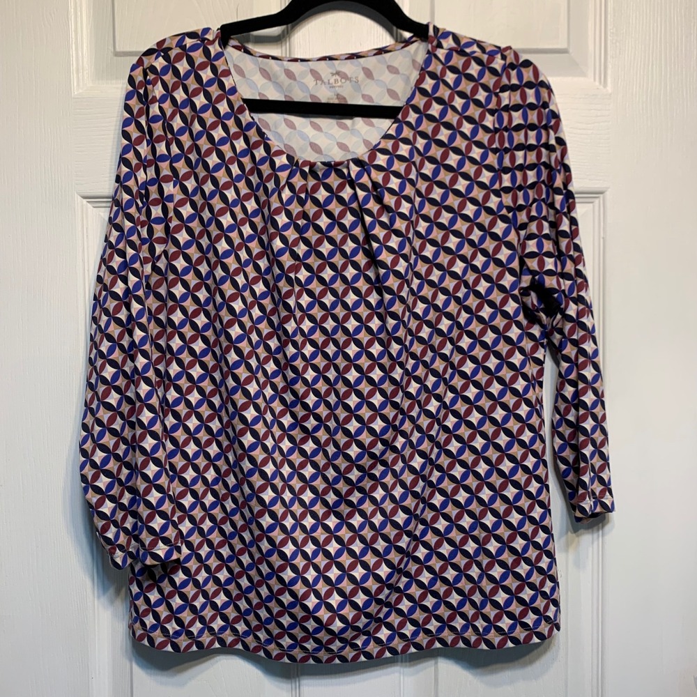 Talbots Petites Top LP Geometric Medallion 3/4 Sleeve Scoop Neck Career Office